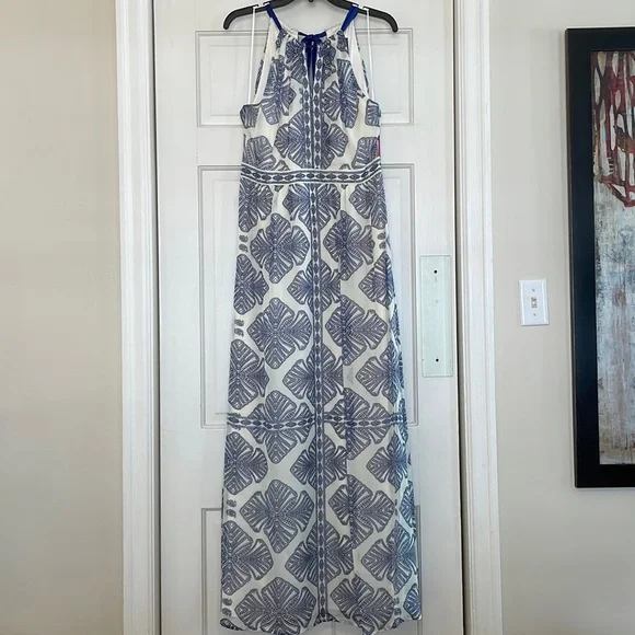 Vince Camuto | Dresses | Vince Camuto Maxi Dress Size | Poshmark Vince Camuto | Dresses | Vince Camuto Maxi Dress Size | Poshmark